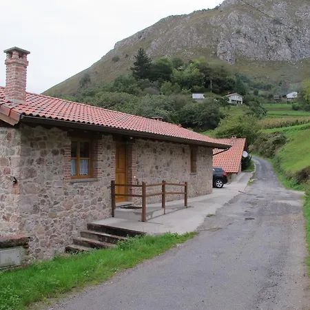 Apartamentos Rurales Vista Del Sueve Tresano Kamer foto